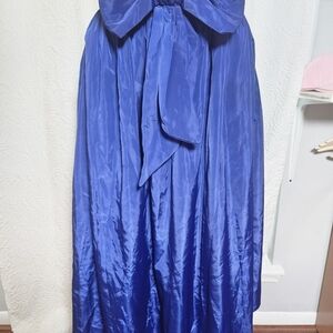 Elegant Blue Strapless Gown